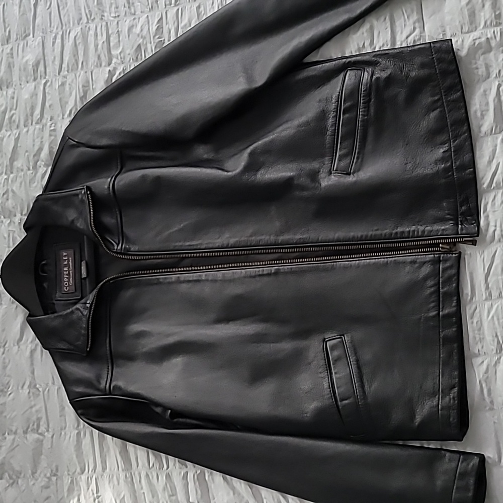 Girl's Black Copper Key Genuine Leather Jacket Size 14/16 - Picture 8 of 10